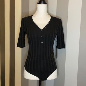 House of Harlow 1960 Henley ribbed body suit Small